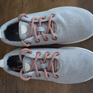Allbirds Light Gray Sneakers with Pink Laces